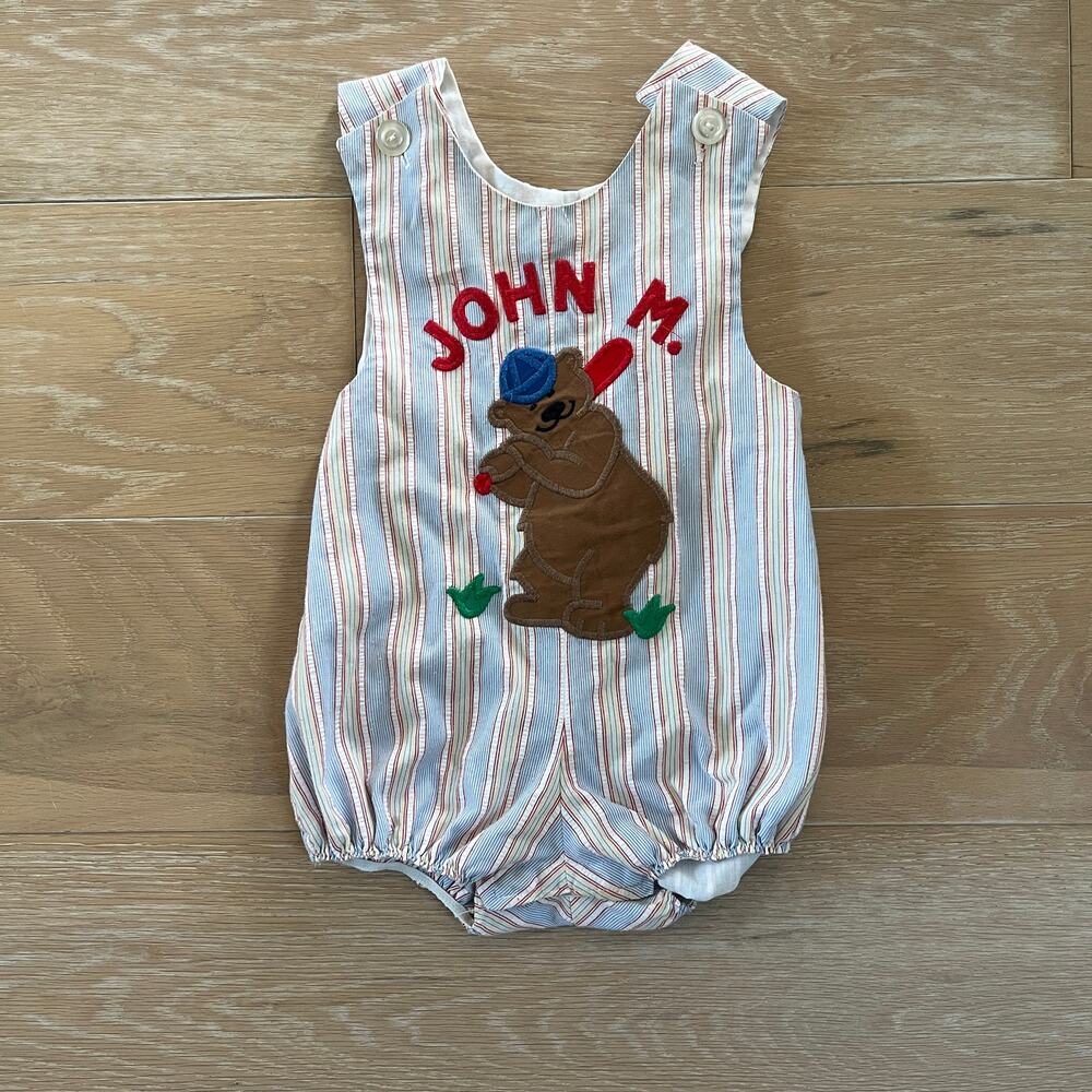 Vintage Kelly's Kids Striped Shorts Romper Bear Playing Baseball John M. sz 2